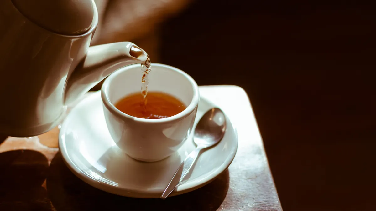 pouring-a-cup-of-tea.jpg