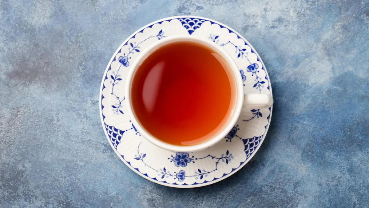 tea-in-a-blue-and-white-tea-cup.jpg